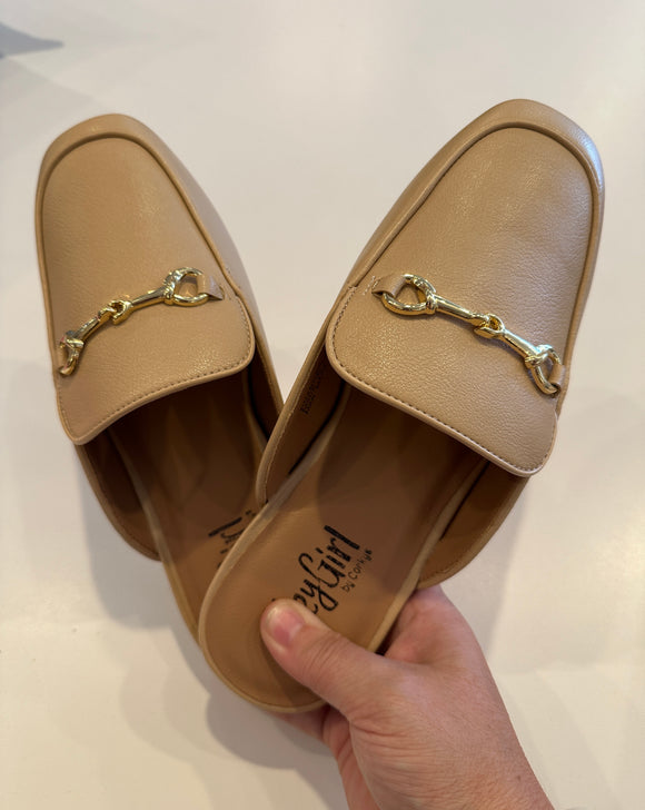 Corky’s Camel Charmer Mule