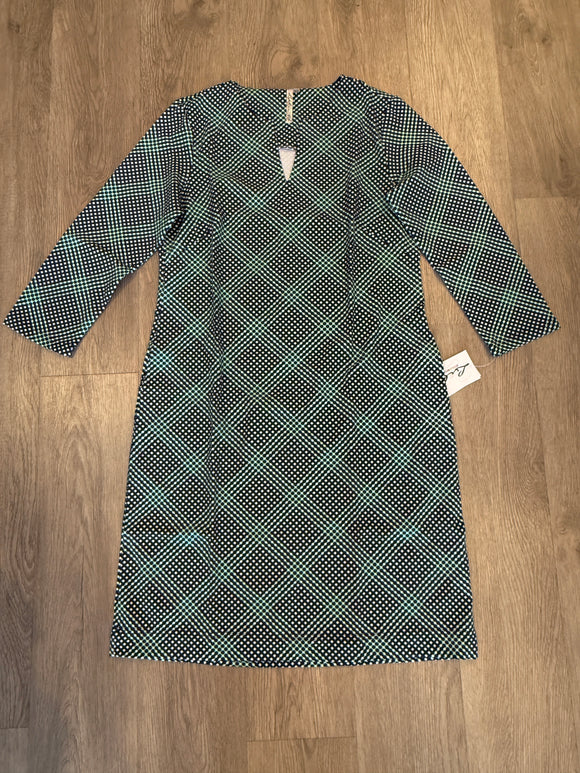 Lulu-B V-Neck Notched Travel Dress
