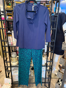 Lulu-B Ruffle Neck 3/4 Sleeve Top- Navy