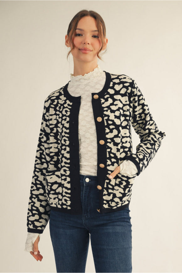 Black Leopard Button Sweater H50013
