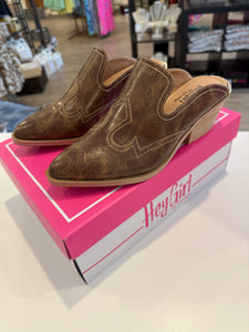 Corky’s Saloon Bootie- Tan Crackle