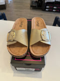Corky’s Road Trip Sandal-Gold