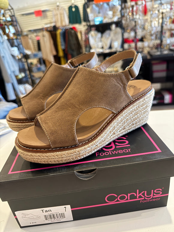 Corky’s K Bye Wedge- Tan