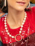 Pearl Collar Necklace with Circle Charm