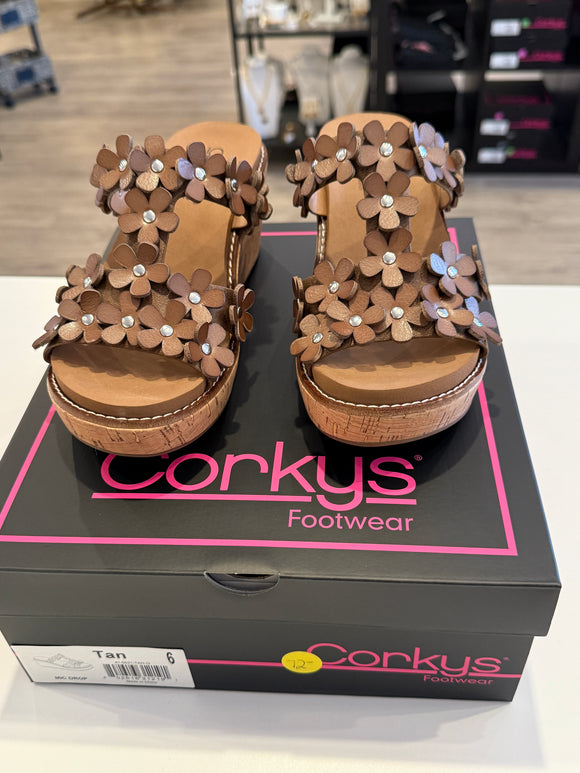 Corky’s Mic Drop Wedge- Tan
