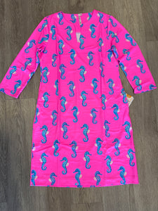 Lulu-B V-Neck Notched Travel Dress