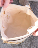 Brielle Bucket Bag Shimmer Champagne
P38481
