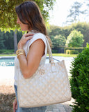 Hailey Tote Pearl Quilted DQ
P38805
