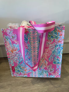Market Tote, Seaing Things
