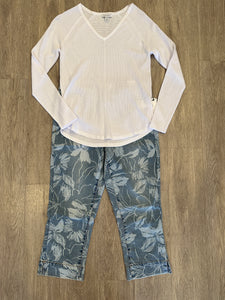AUDREY PRINTED PULL ON SLIM W/SIDE SLIT