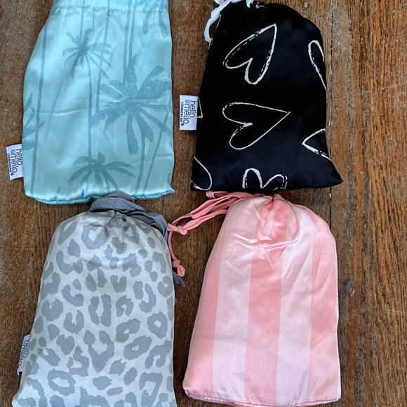 Hello Mello Satin Top-Mint