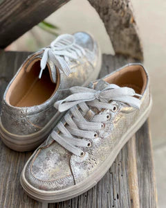 Down Time Silver Metallic Sneakers