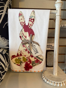 Welcome Bunny Hand Towel